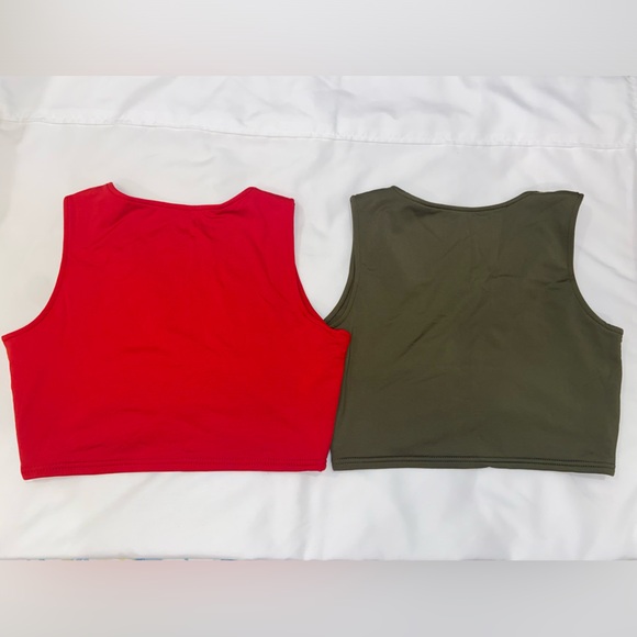 BUNDLE V-Neck Plunge Ring Crop Tops 🌹 - Picture 12 of 13